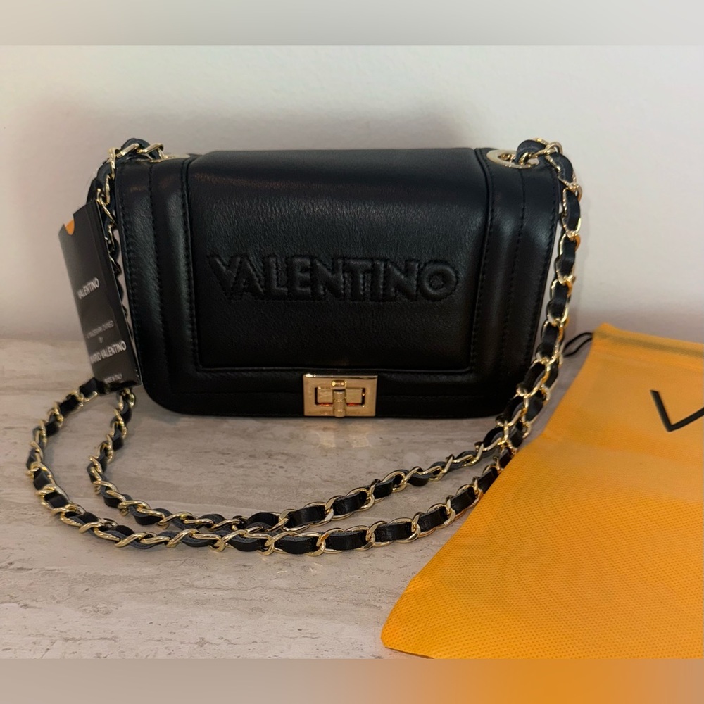 VALENTINO BY MARIO VALENTINO
Beatriz Leather Shoulder Bag